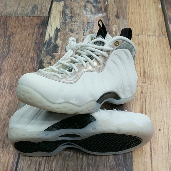 Nike Shoes - Nike Air Foamposite One 'Summit White" Women's DS